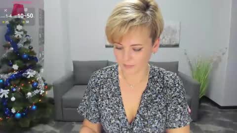 Julia online show from December 2024 03:55:01 PM