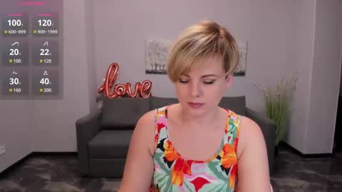 Julia online show from February 2025 12:55:01 PM