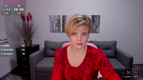 Julia online show from February 2025 06:41:01 PM