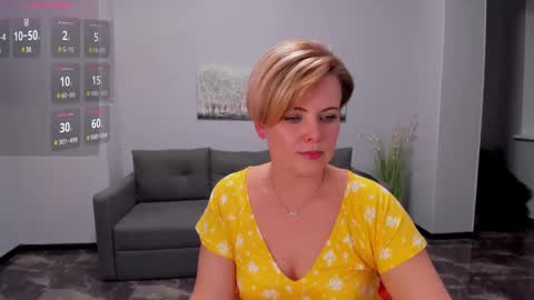 Julia online show from February 2025 05:15:01 PM