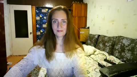 juliaa_foxi online show from November 2025 05:45:02 PM