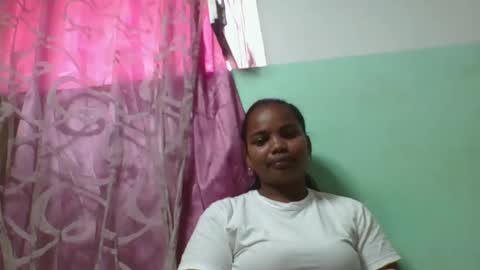 juliah02 online show from January 2025 06:15:02 AM