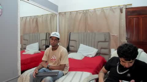 julian billy online show from January 2025 05:49:02 PM