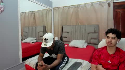 julian billy online show from February 2025 05:26:02 PM