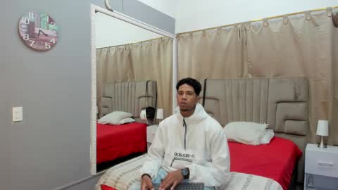 julian billy online show from February 2025 11:42:01 AM