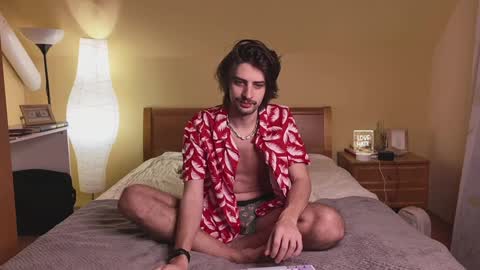 Snapshot of julian_cassablanca chatting on January 2025 12:57:02 AM julian_cassablanca online show from January 2025 12:57:02 AM