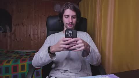 Snapshot of julian_cassablanca chatting on February 2025 09:31:01 PM julian_cassablanca online show from February 2025 09:31:01 PM