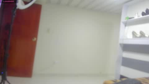 Juliana  01 online show from December 2025 03:02:02 AM