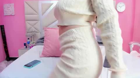juliana_diamond_ online show from May 2026 03:13:01 AM