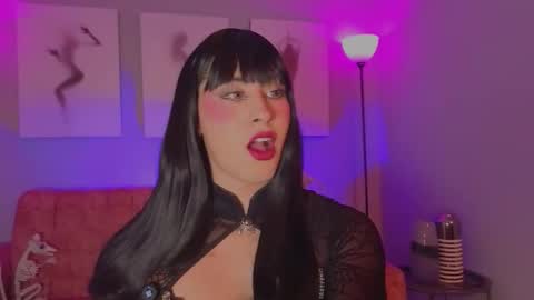 Snapshot of julianna_saenz chatting on October 2025 08:18:01 AM Juliana online show from October 2025 08:18:01 AM