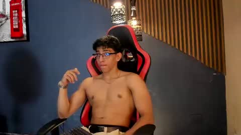Snapshot of julianrouss chatting on June 2026 08:39:02 PM Julian online show from June 2026 08:39:02 PM