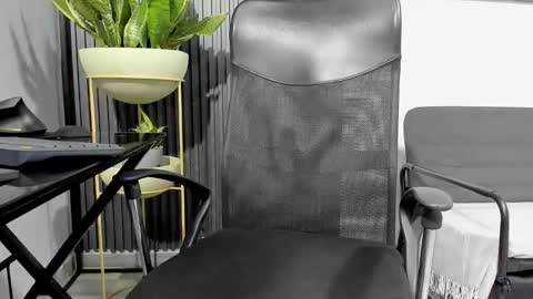 Snapshot of juliansexxx16 chatting on February 2026 01:04:01 PM Julian online show from February 2026 01:04:01 PM