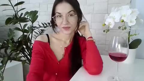 Julia online show from February 2026 01:28:01 PM