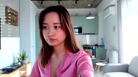 julia online show from December 2024 09:00:02 AM