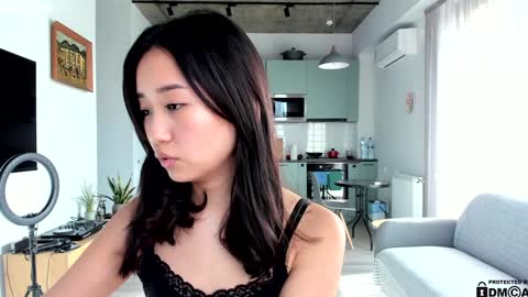 julia online show from January 2025 10:00:02 AM