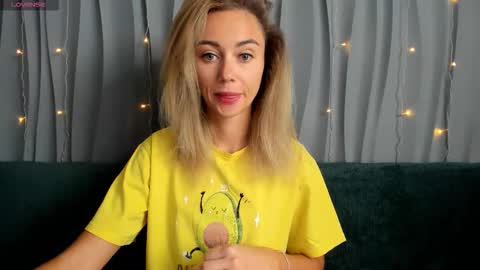 Snapshot of juliastar41 chatting on September 2025 03:17:02 AM Yulya online show from September 2025 03:17:02 AM