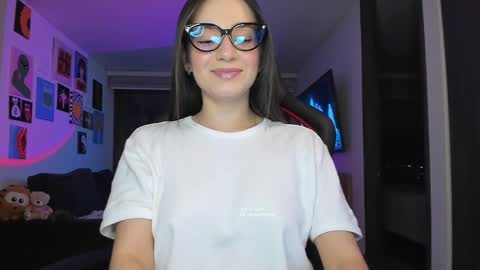 Jeimy Help me to reach 100 thumbs up online show from June 2026 02:16:02 AM