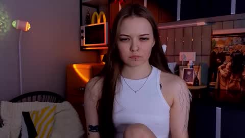 julidropp online show from December 2025 01:23:01 AM