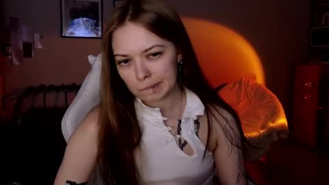 julidropp online show from May 2026 07:52:01 PM