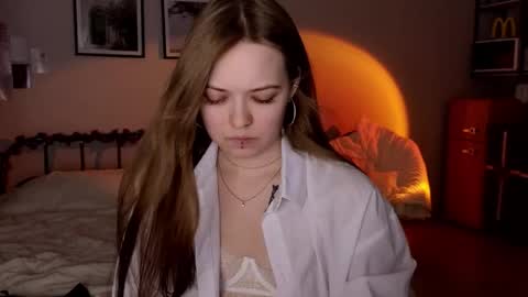 julidropp online show from May 2026 06:14:01 PM