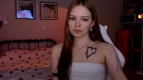 julidropp online show from June 2026 06:21:02 PM