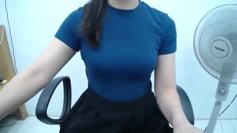 julie9x online show from June 2026 08:56:02 PM