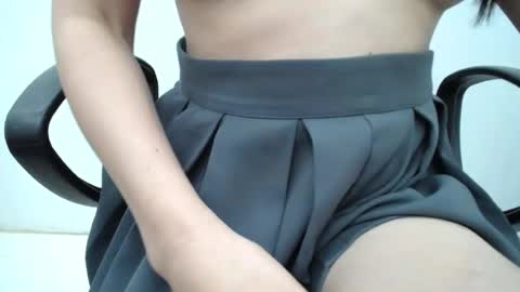 julie9x online show from July 2026 07:23:02 AM