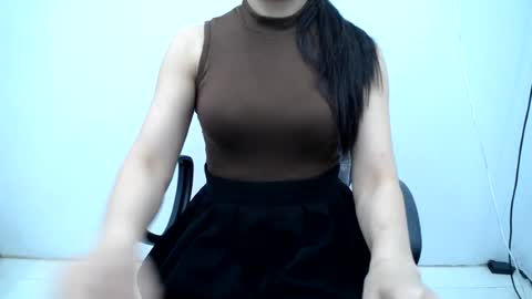 julie9x online show from August 2026 12:34:02 AM