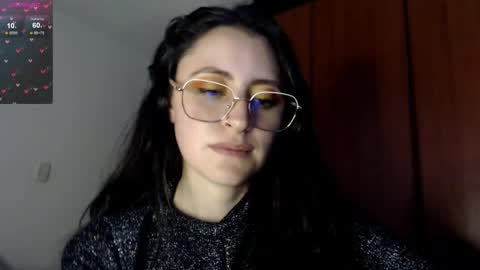 Snapshot of julie_autmn_ chatting on February 2025 07:42:01 PM yules online show from February 2025 07:42:01 PM