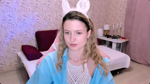 Julie online show from December 2024 06:55:02 PM