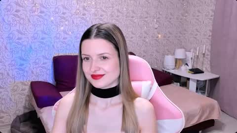 Julie online show from March 2025 04:07:02 PM