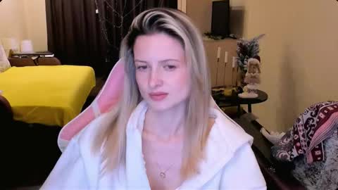 Julie online show from January 2026 03:39:01 PM