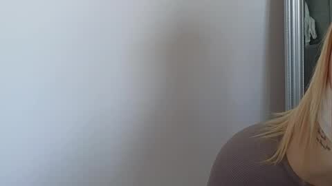 Julia online show from February 2025 01:55:01 PM