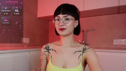 Snapshot of julierayls chatting on December 2024 10:39:01 AM see u on Tuesday December 3 in 0200 UTC time turn on notifications so you dont miss me online show from December 2024 10:39:01 AM