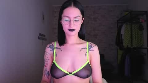 Snapshot of julierayls chatting on September 2025 02:08:01 PM see u on Tuesday December 3 in 0200 UTC time turn on notifications so you dont miss me online show from September 2025 02:08:01 PM