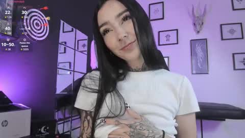 juliet_sourire online show from November 2025 04:22:01 PM