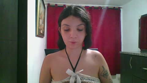 Snapshot of julieta969028 chatting on July 2026 05:05:01 AM Nati online show from July 2026 05:05:01 AM