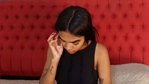 Juli online show from February 2026 07:23:01 PM