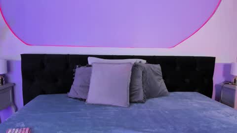 Snapshot of julieta_cortes__ chatting on November 2025 12:16:01 PM Julieta online show from November 2025 12:16:01 PM