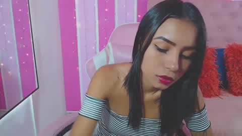 Snapshot of julieta_fn chatting on March 2025 02:12:02 AM julieta_fn online show from March 2025 02:12:02 AM