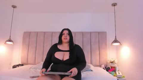 Julieta online show from November 2025 03:41:01 AM