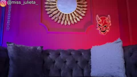  Julieta  online show from June 2026 12:09:02 PM