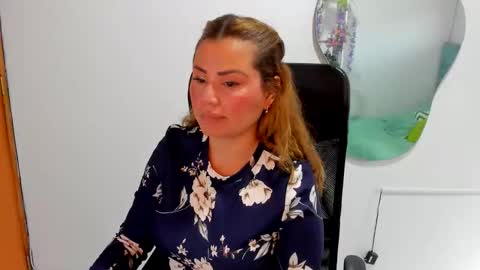 Snapshot of julieta_star69 chatting on September 2025 07:57:01 PM julieta_star69 online show from September 2025 07:57:01 PM