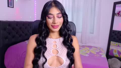 Julieta online show from September 2025 01:49:01 PM