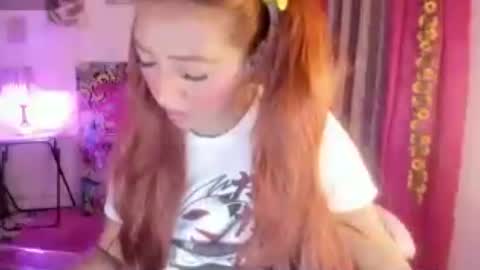 Snapshot of julietacollinss chatting on June 2026 01:43:02 AM Julieta online show from June 2026 01:43:02 AM