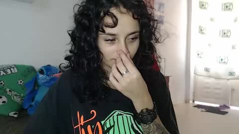 Julieta Jaguar online show from December 2024 03:21:01 PM