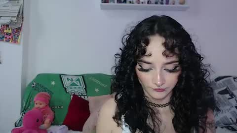 Julieta Jaguar online show from December 2024 02:01:01 PM