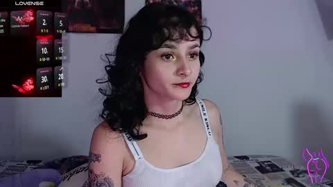 Julieta Jaguar online show from February 2025 02:57:01 PM