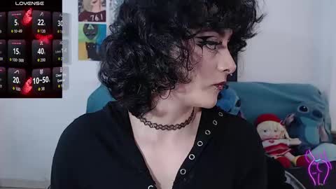 Julieta Jaguar online show from September 2025 01:38:01 PM