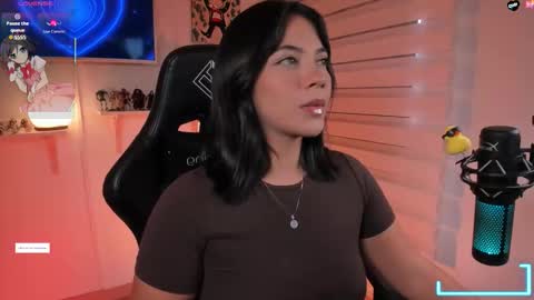 Snapshot of julietariverss chatting on November 2025 09:54:01 PM Julieta online show from November 2025 09:54:01 PM